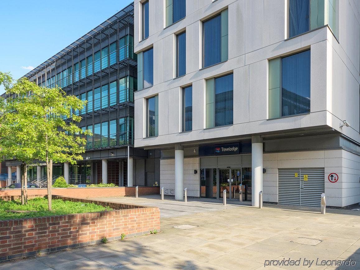 Travelodge London Ealing Zewnętrze zdjęcie